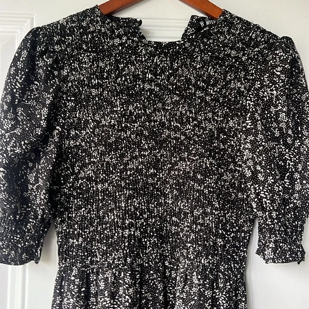 Spring Crew Neck Ruffle Short Sleeve Floral Print Smocked Boho Flowy Maxi Dress